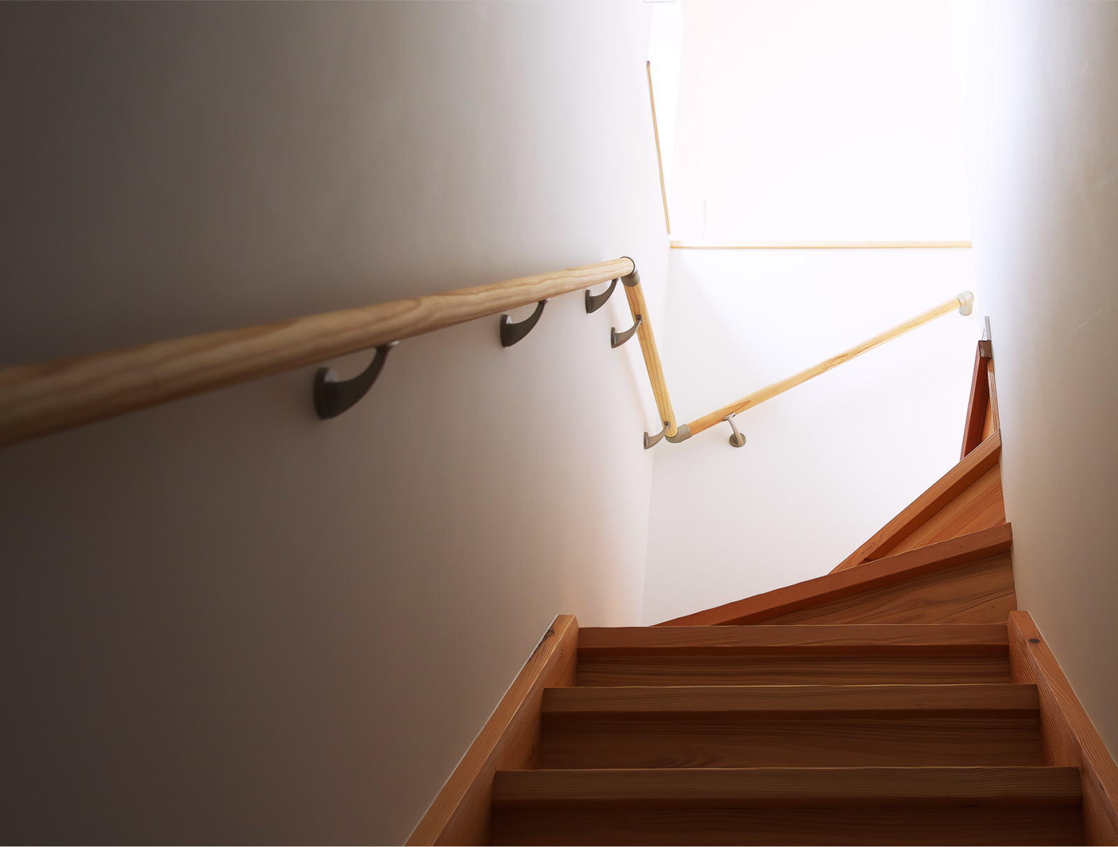 扉を極力無くし、空間の自由度を高める。